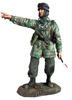 WW2: German Fallschirmjager Feldgendarmerie Directing Traffic