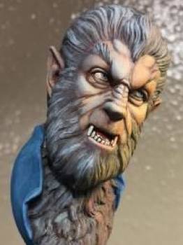 microMANIA - Werewolf Bust