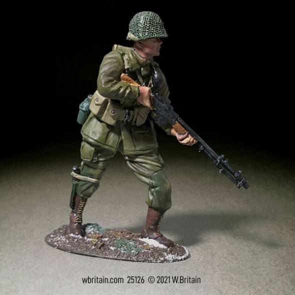 WW2: U.S. 101st Airborne Advancing with BAR, Winter, 1944-45