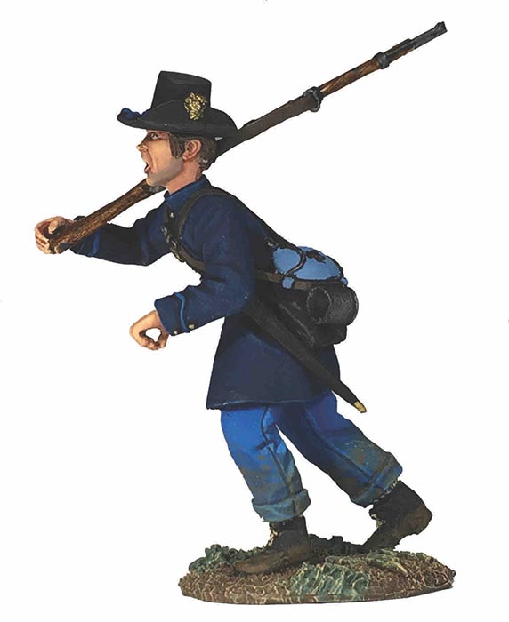 American Civil War: Federal Iron Brigade Advancing at Right Shoulder No. 5