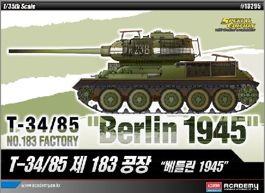 T34/85 No.183 Factory Tank Berlin 1945